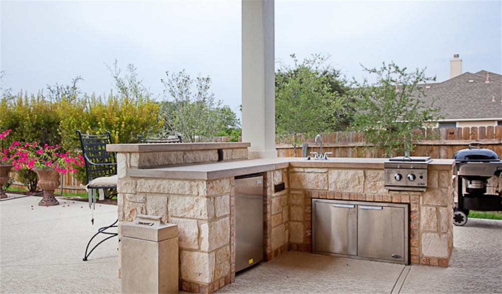 Outdoor Kitchens - Spindler Construction - Austin Texas | custom home