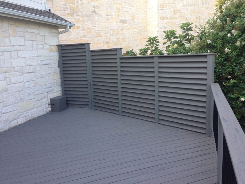 composite screen wall and deck Spindler Construction Austin Texas and surrounding areas